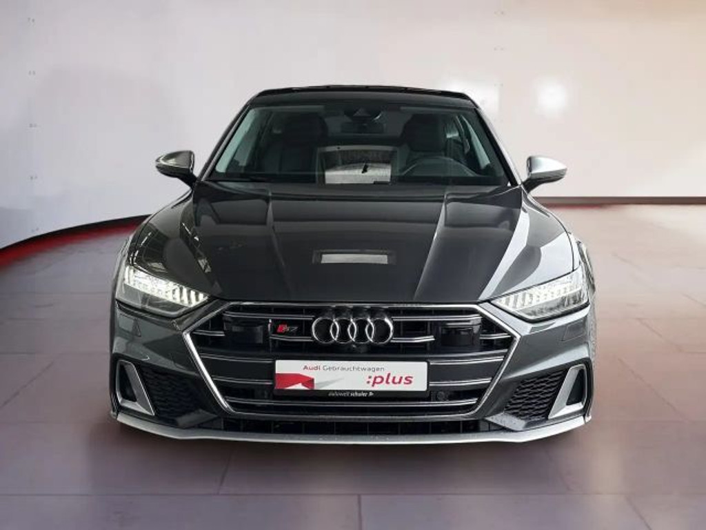 Audi S7