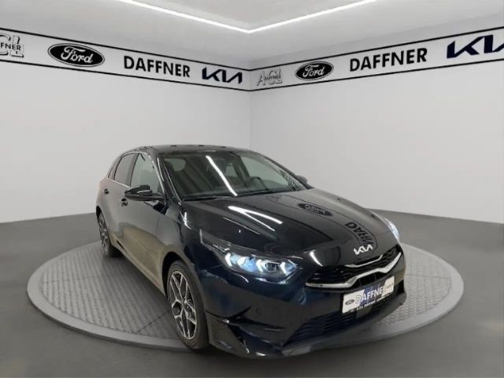 Kia Ceed 2025 Benzine