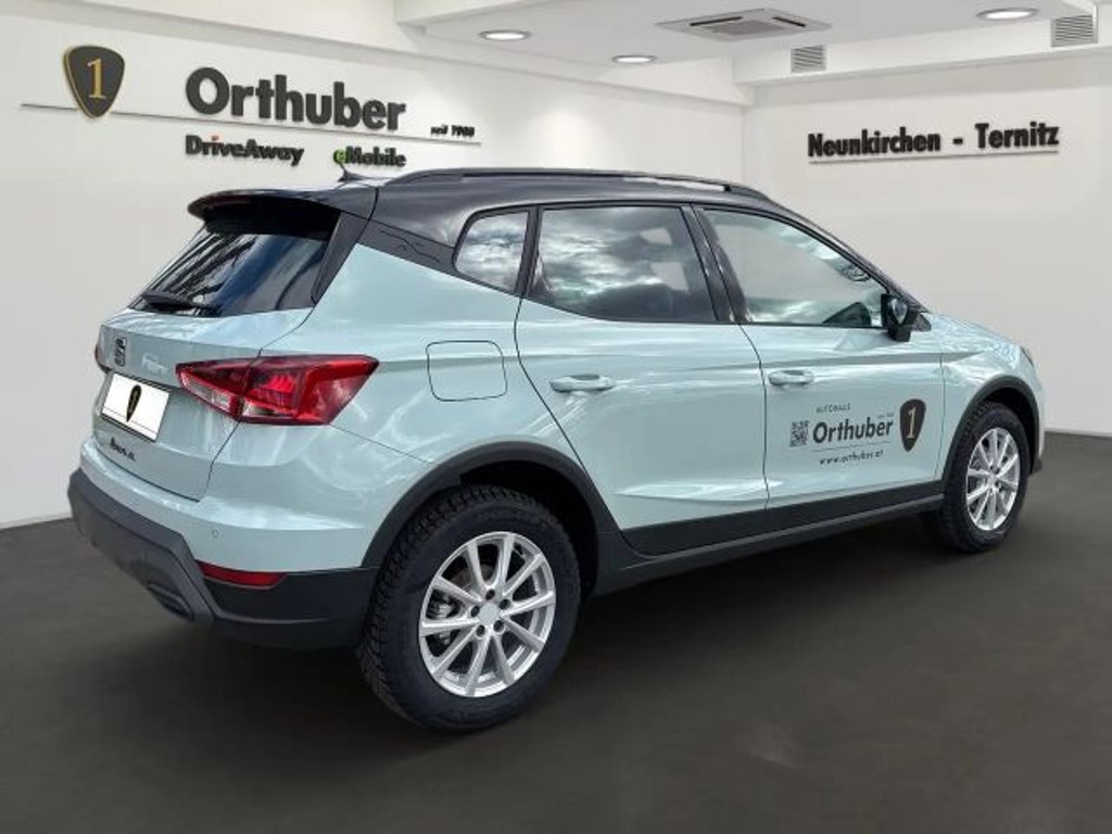 Seat Arona