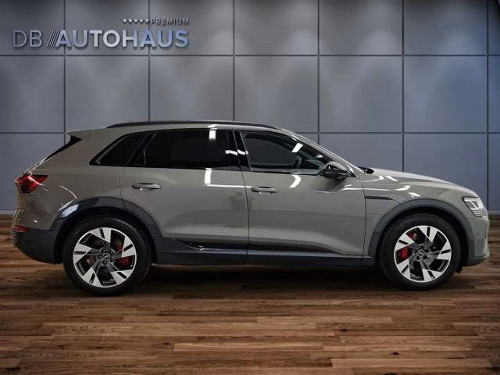 Audi Q8 e-tron