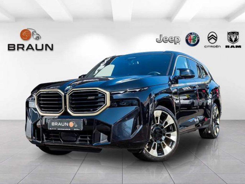 BMW XM