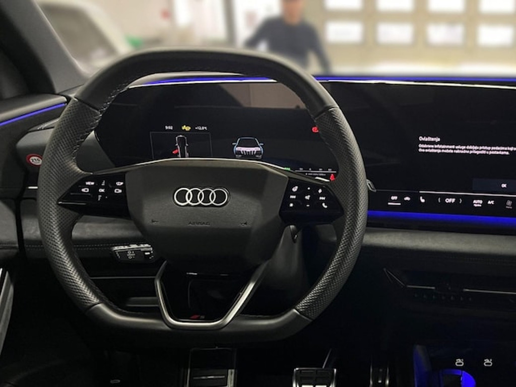 Audi Q6 e-tron