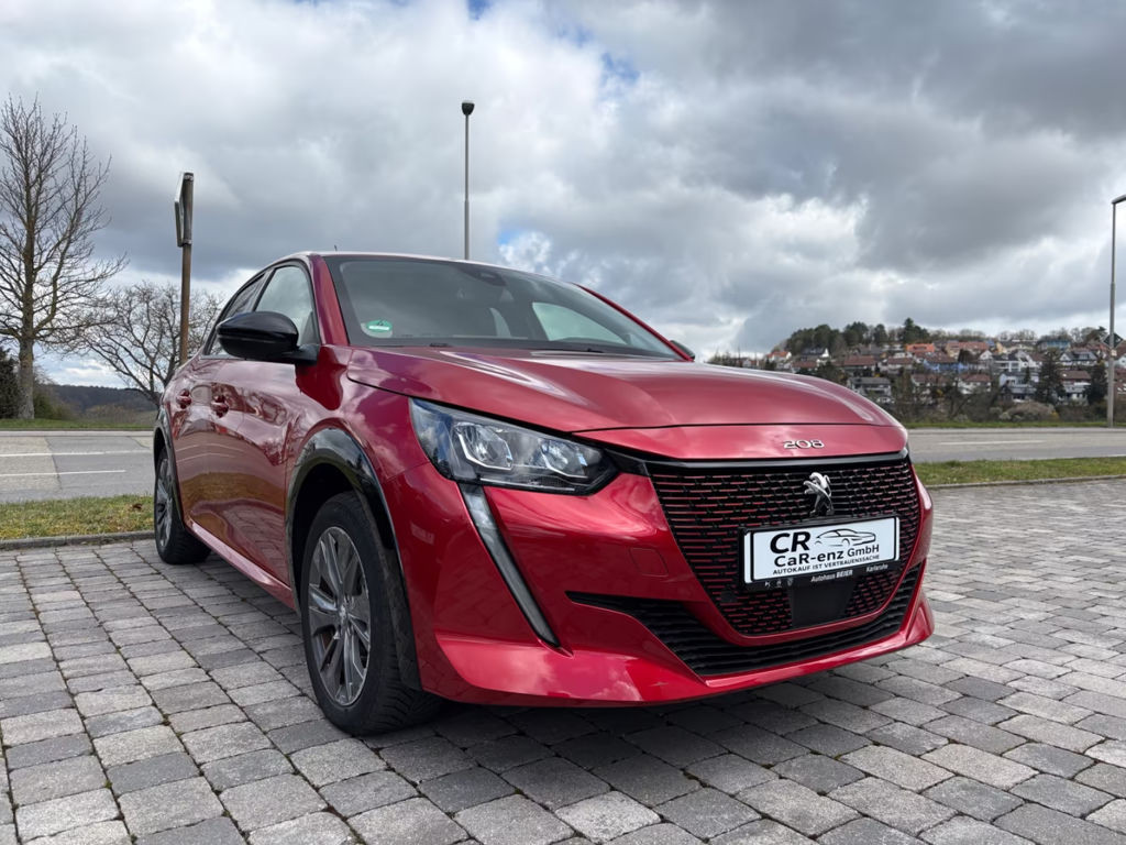 Peugeot e-208