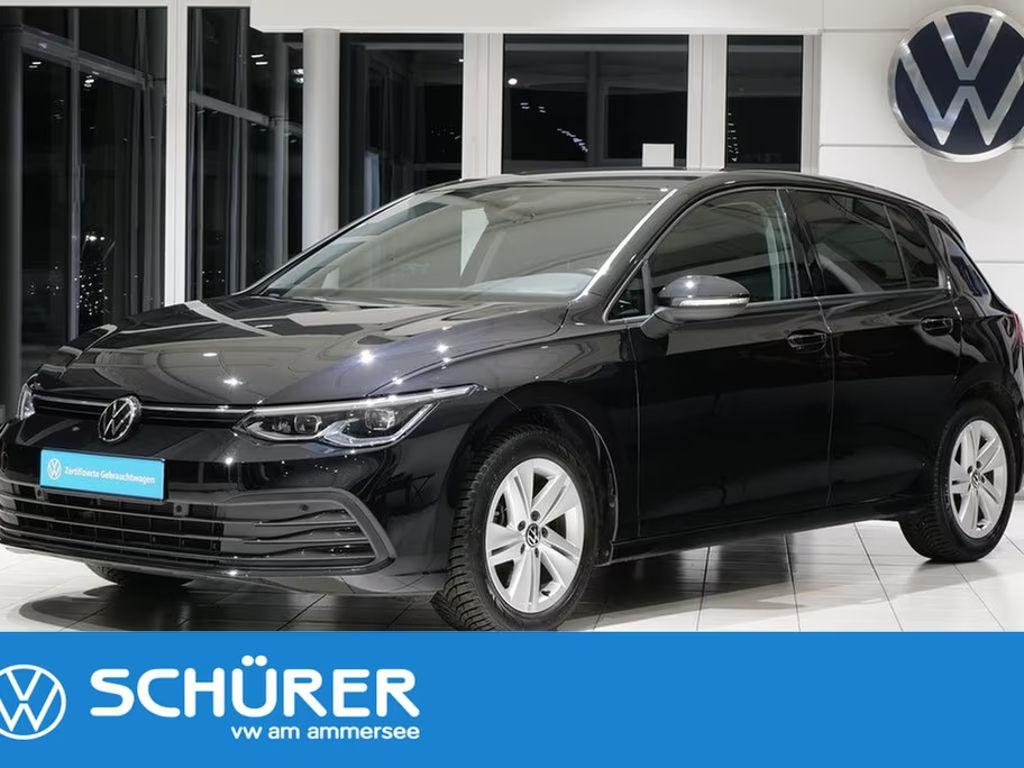Volkswagen Golf 2023 Benzine
