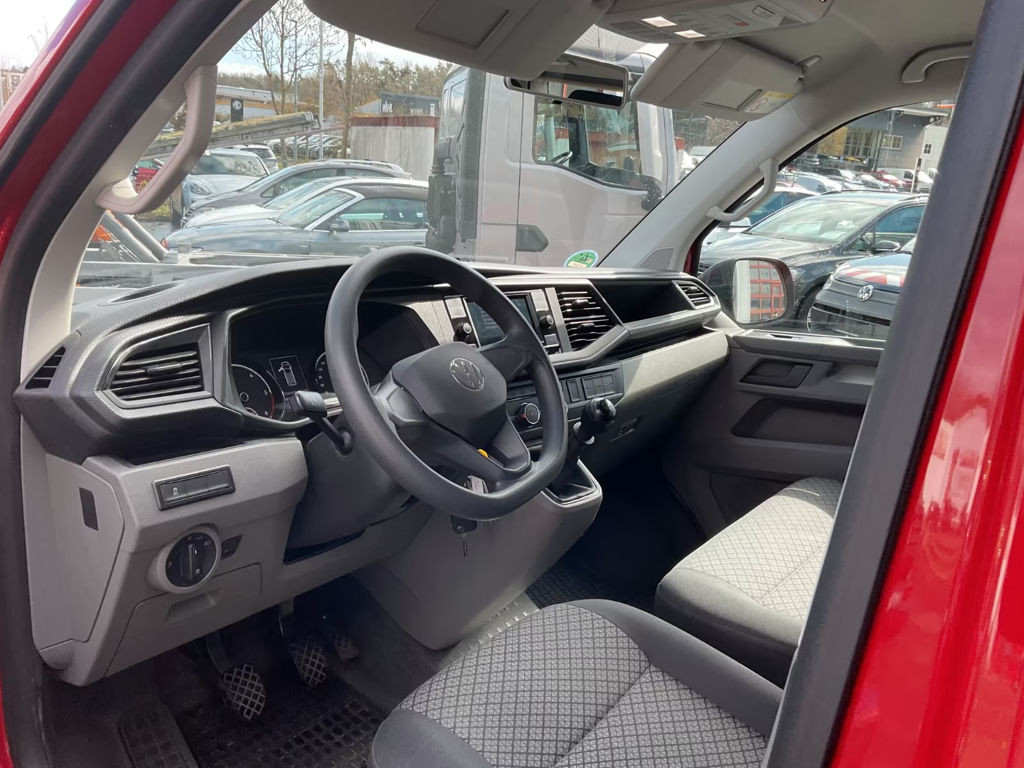 Volkswagen Caravelle