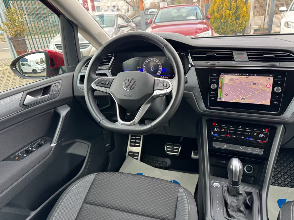 Volkswagen Touran