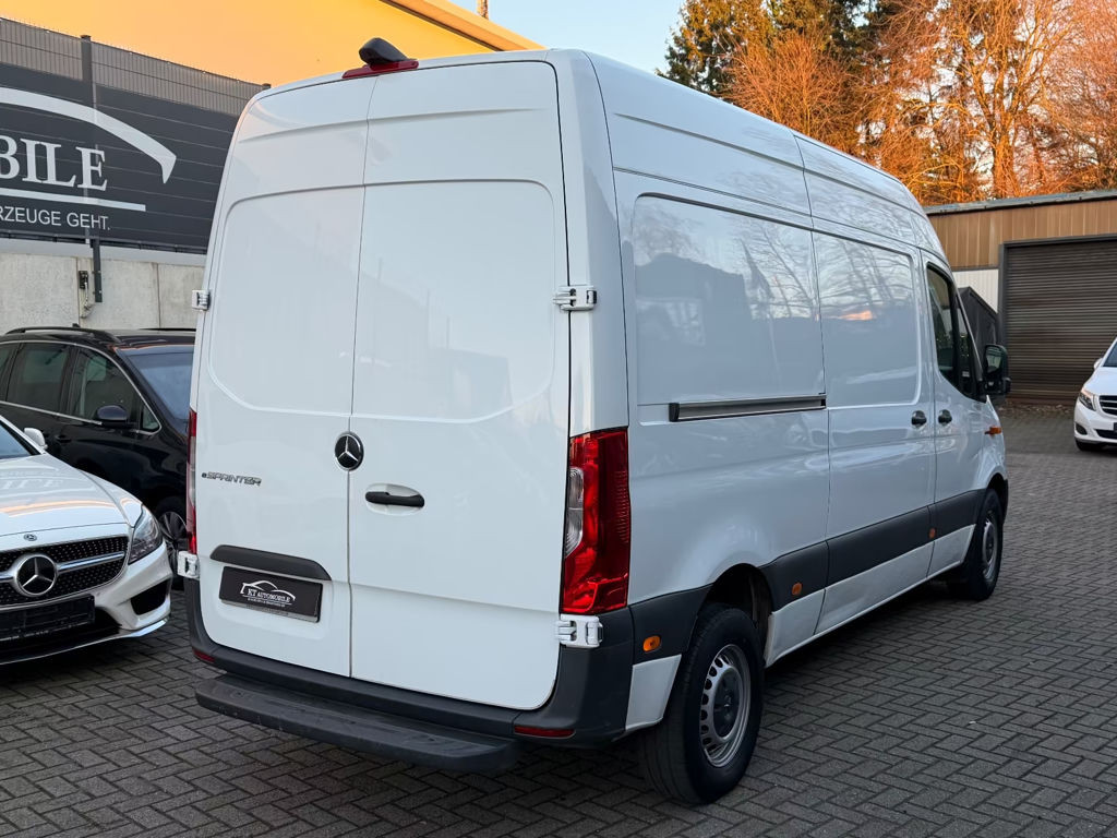 Mercedes-Benz eSprinter