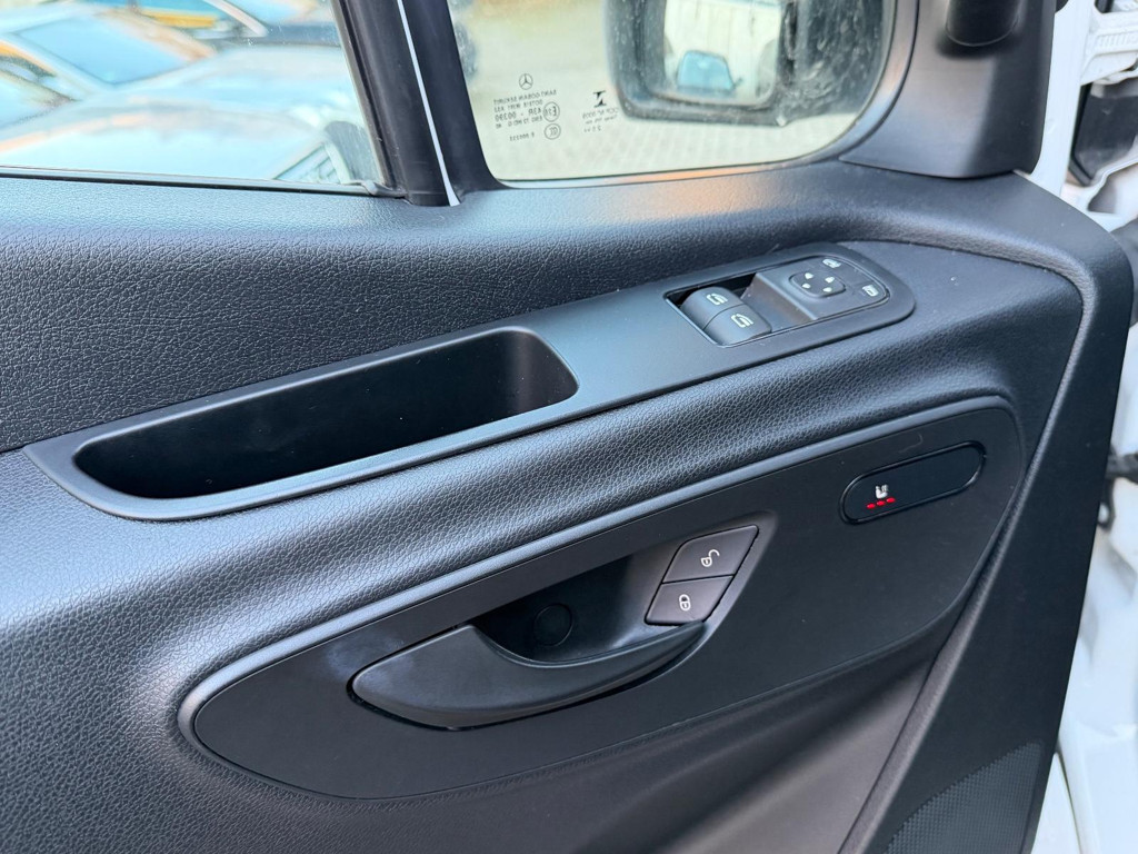 Mercedes-Benz eSprinter