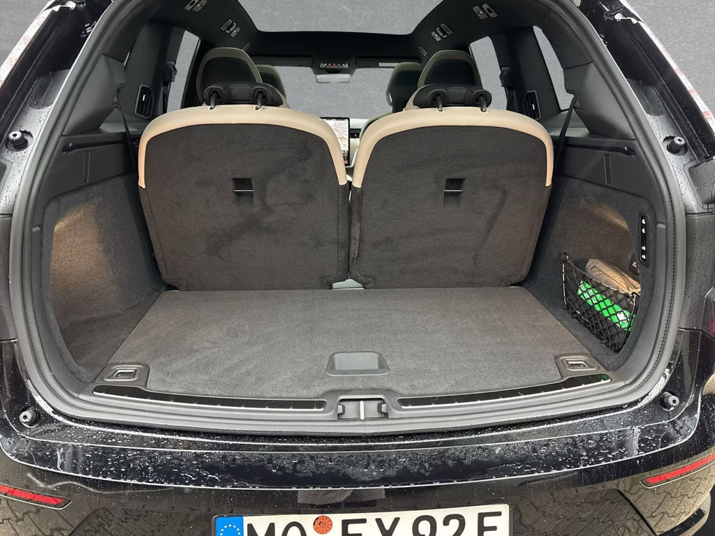 Volvo EX90