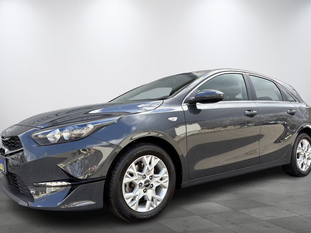Kia Ceed 2022 Benzine