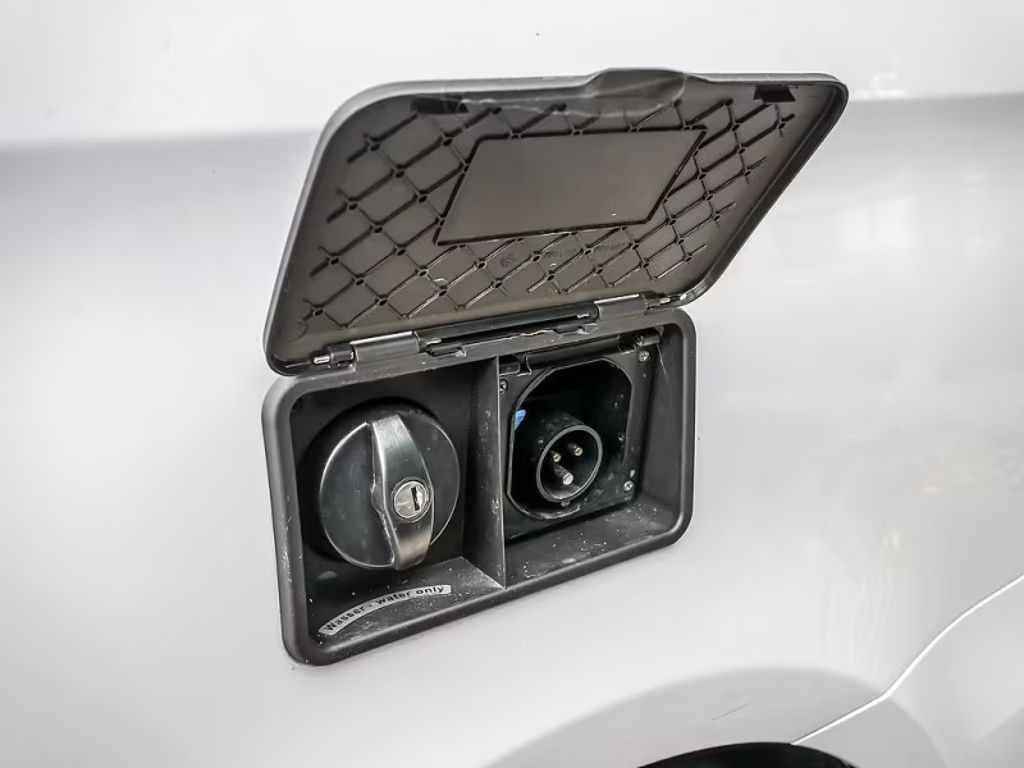 Mercedes-Benz Marco Polo