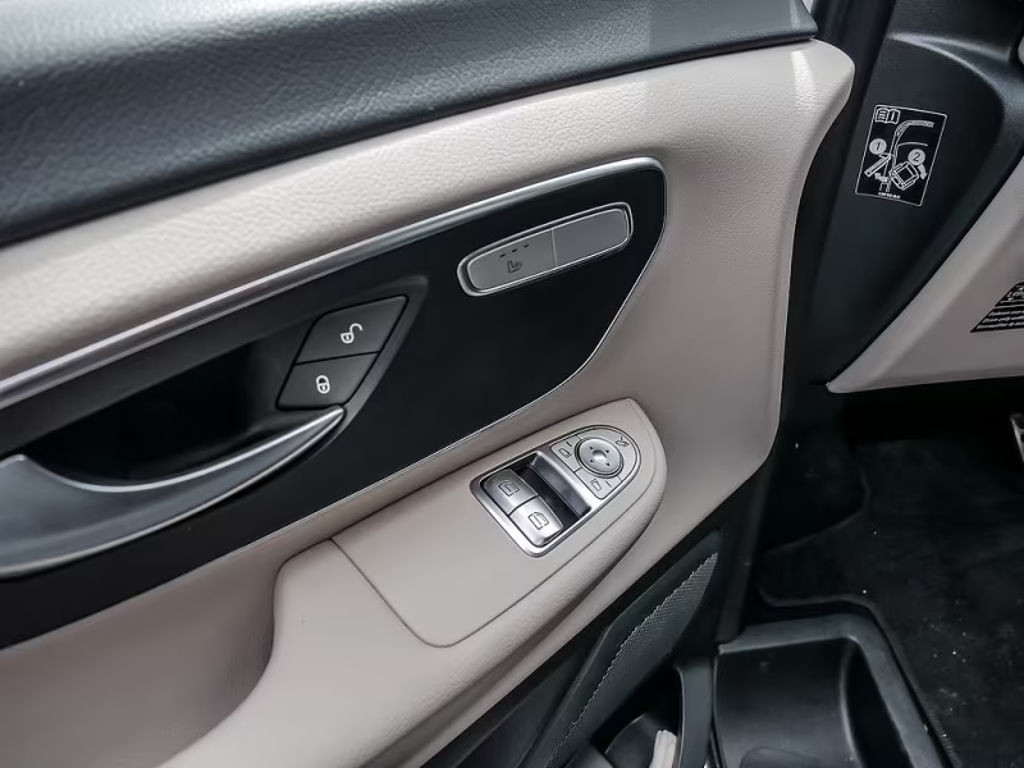 Mercedes-Benz Marco Polo