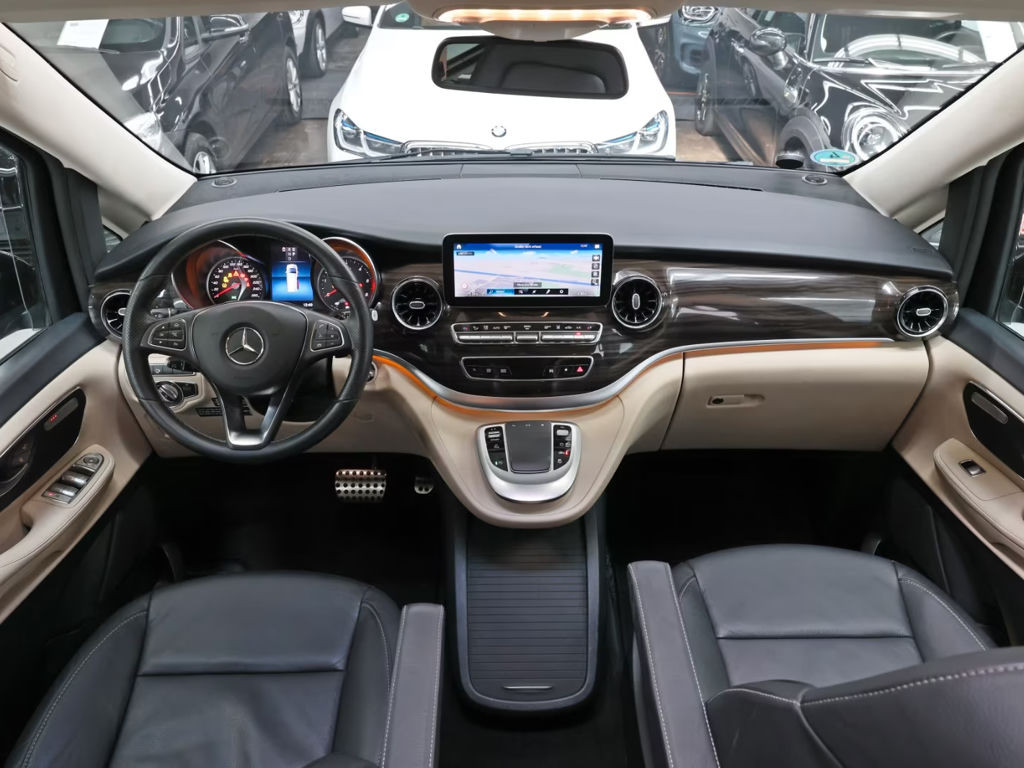 Mercedes-Benz Marco Polo