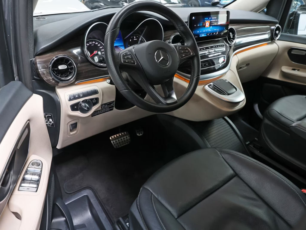 Mercedes-Benz Marco Polo