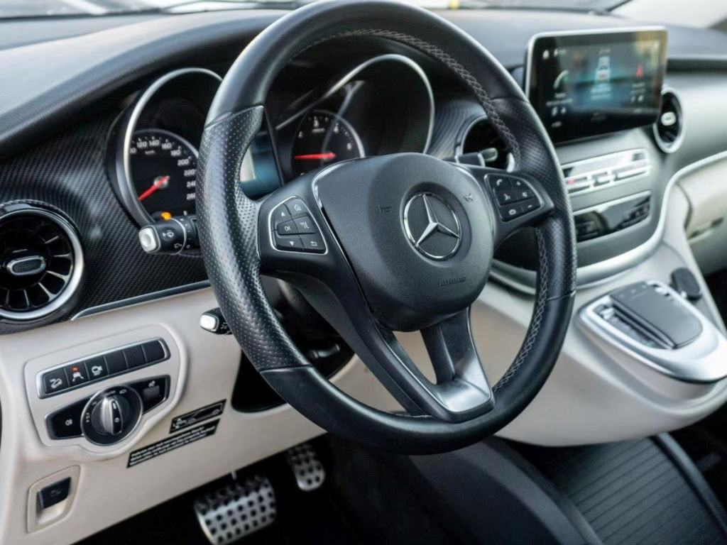 Mercedes-Benz Marco Polo