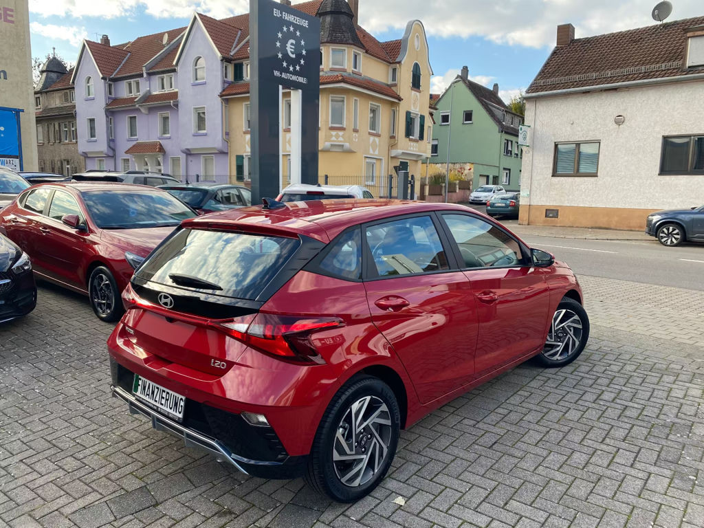 Hyundai i20