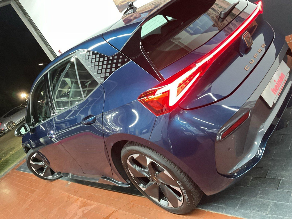 Cupra Born