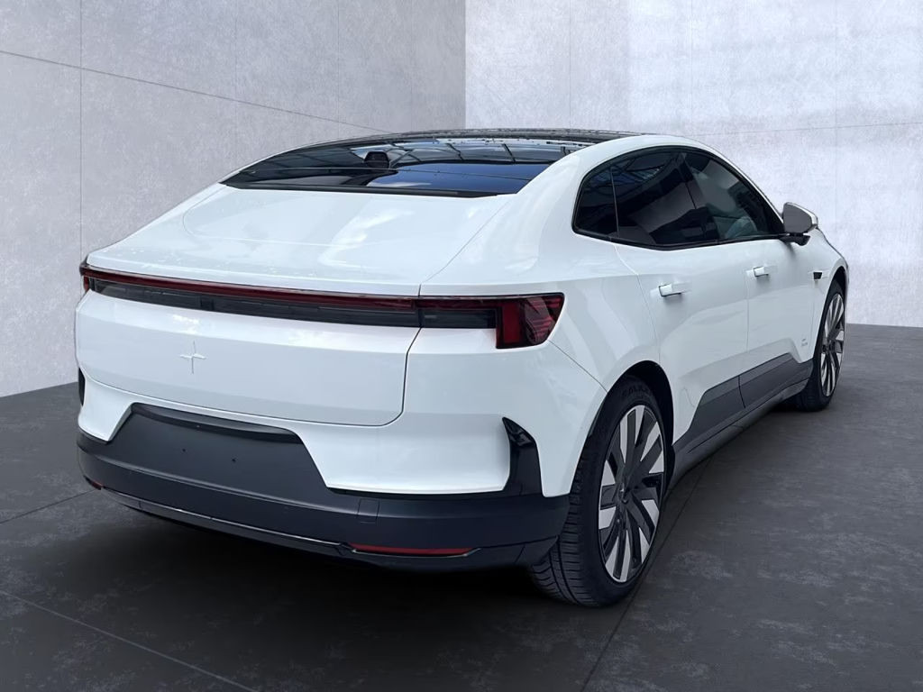 Polestar 4