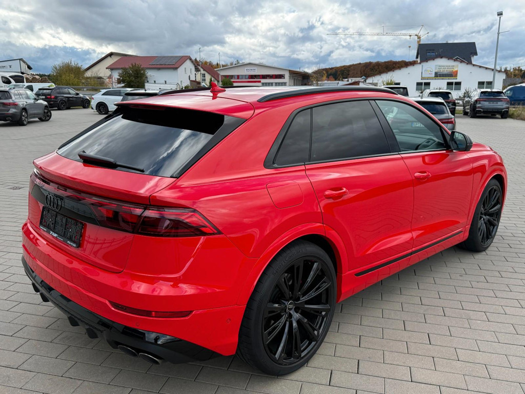 Audi SQ8
