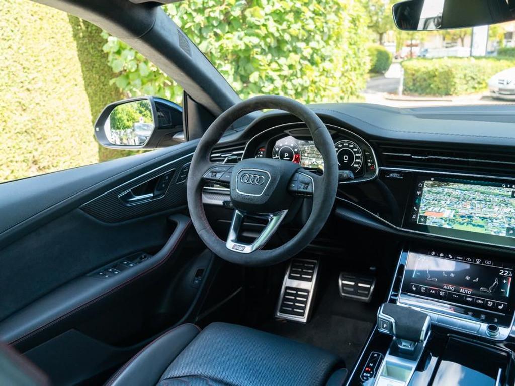 Audi RS Q8