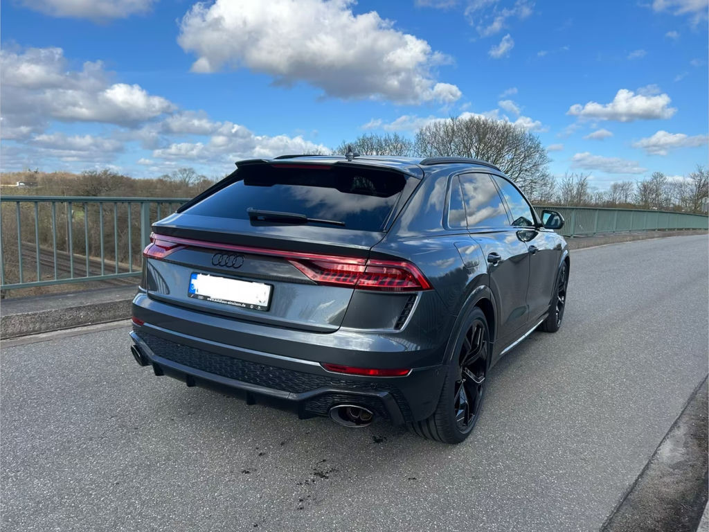 Audi RS Q8