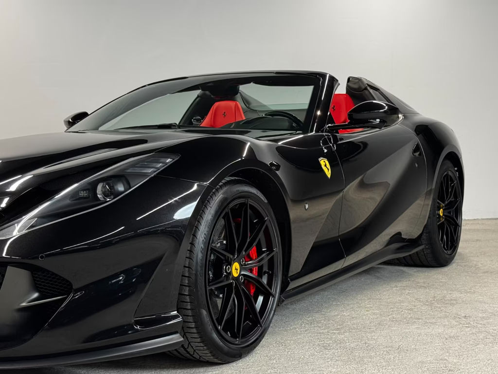 Ferrari 812
