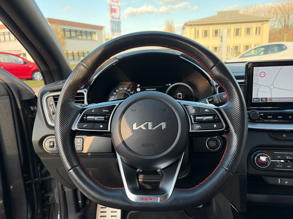 Kia ProCeed