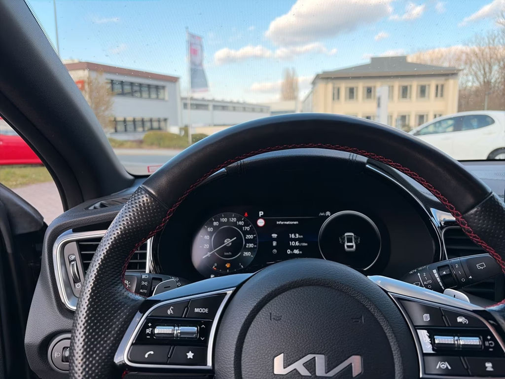 Kia ProCeed
