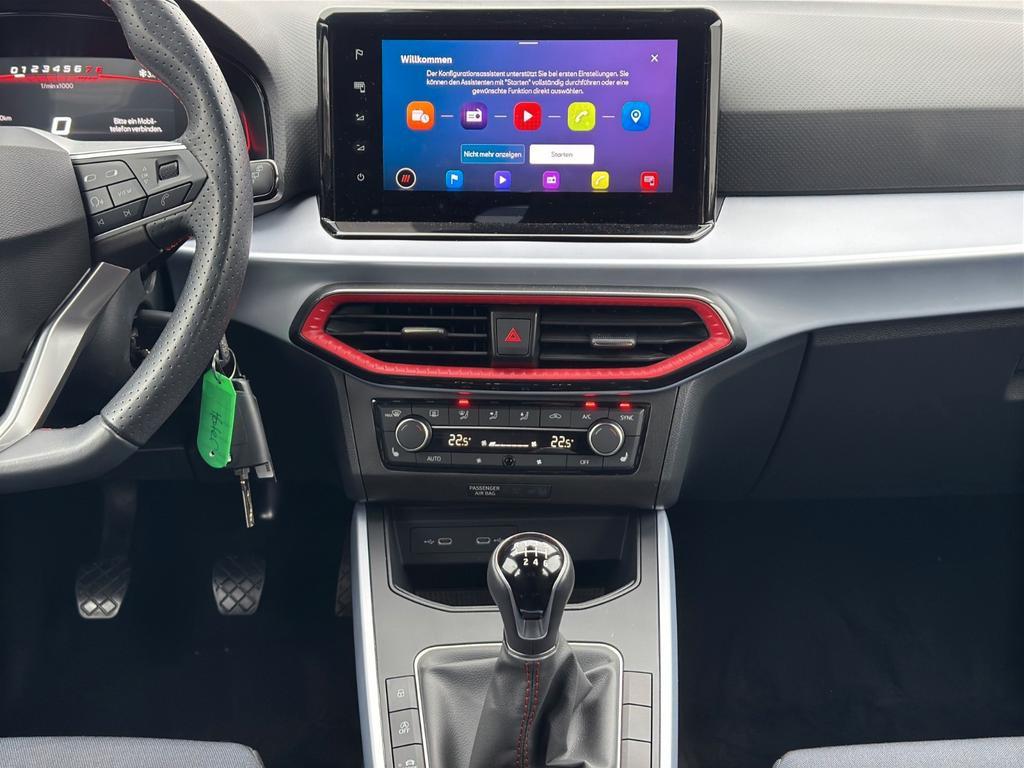 Seat Arona
