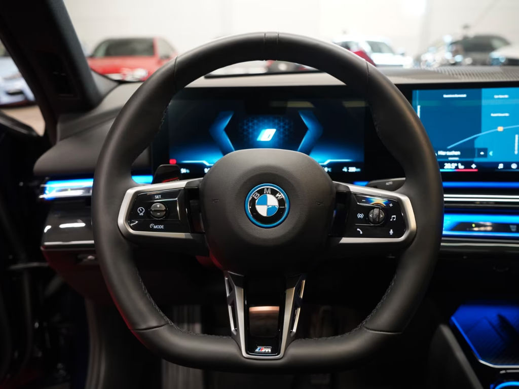 BMW i5