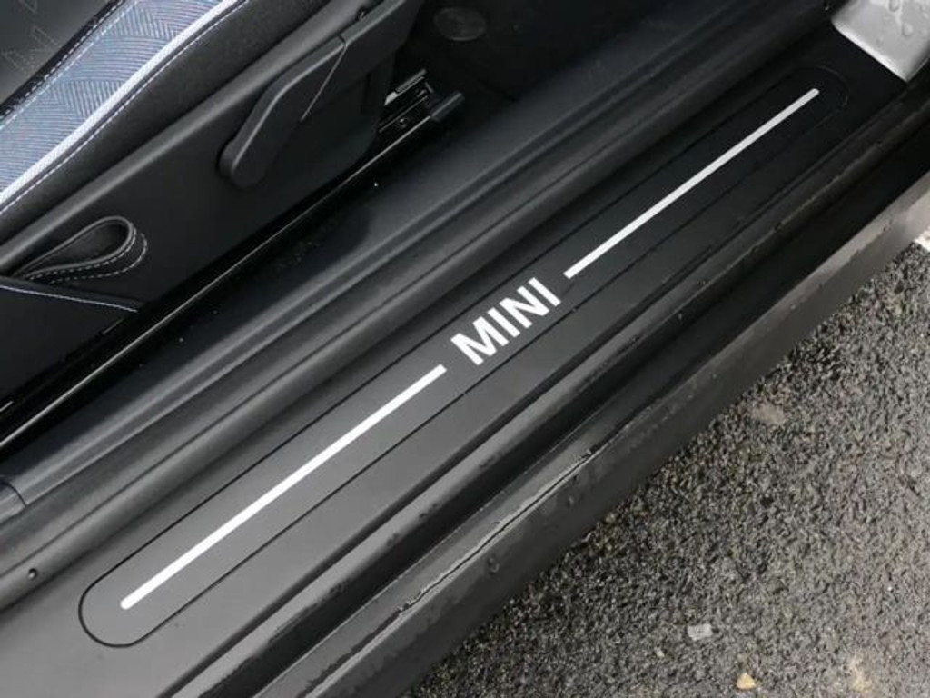 Mini Cooper E