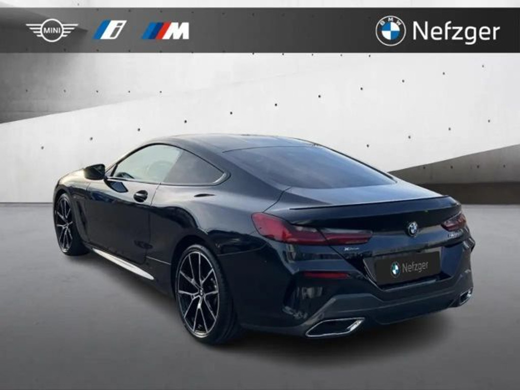 BMW M850