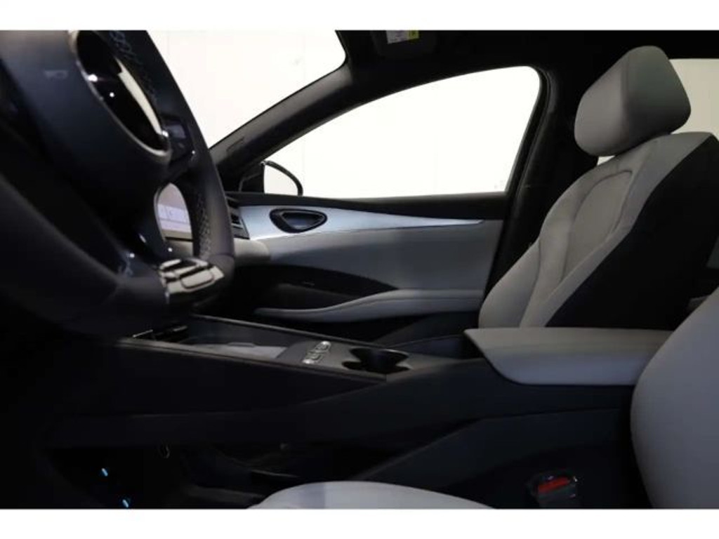 BYD Seal