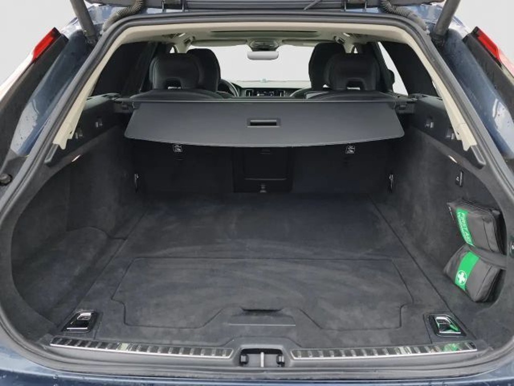 Volvo V90 Cross Country