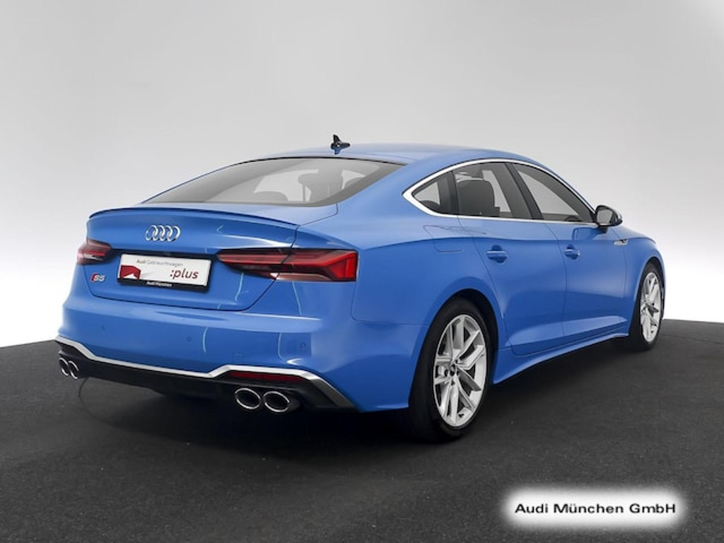 Audi S5