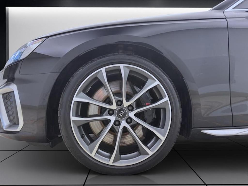 Audi S4