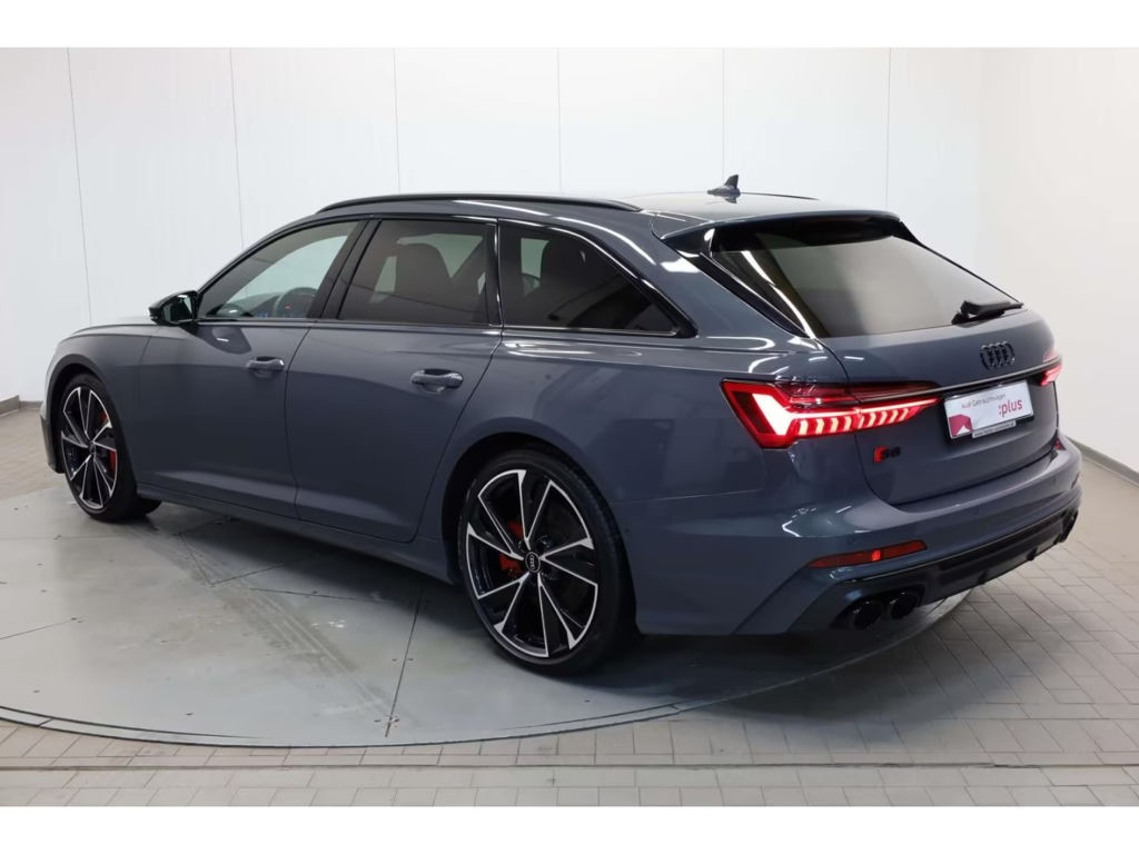 Audi S6
