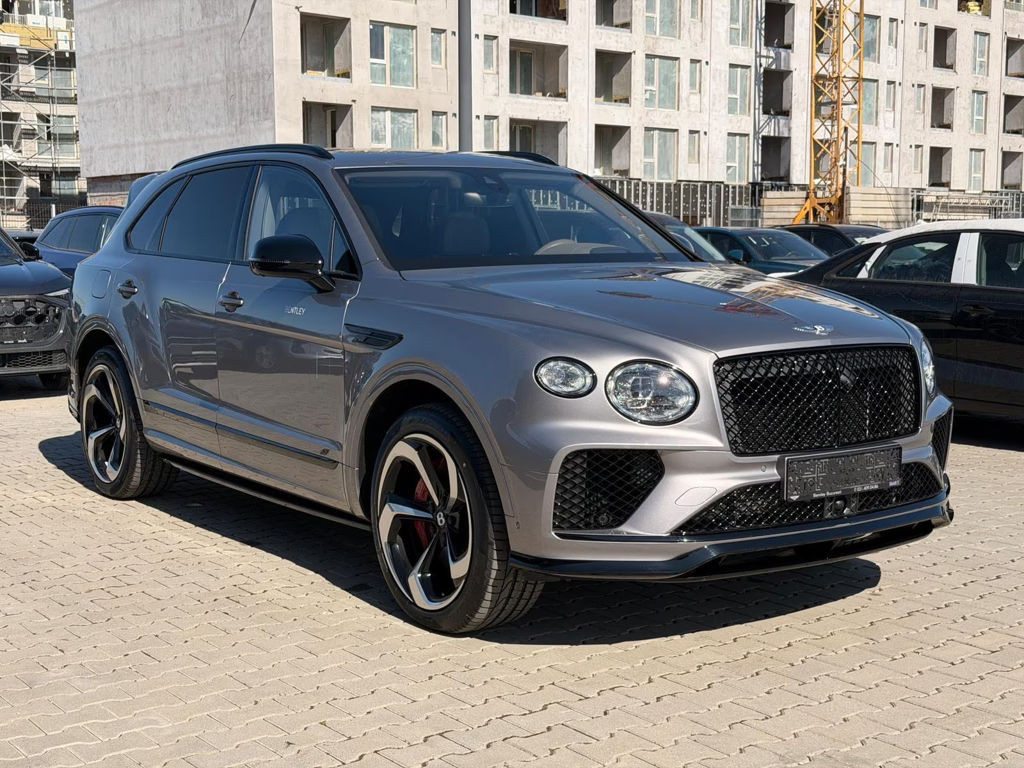 Bentley Bentayga 2024 Benzine