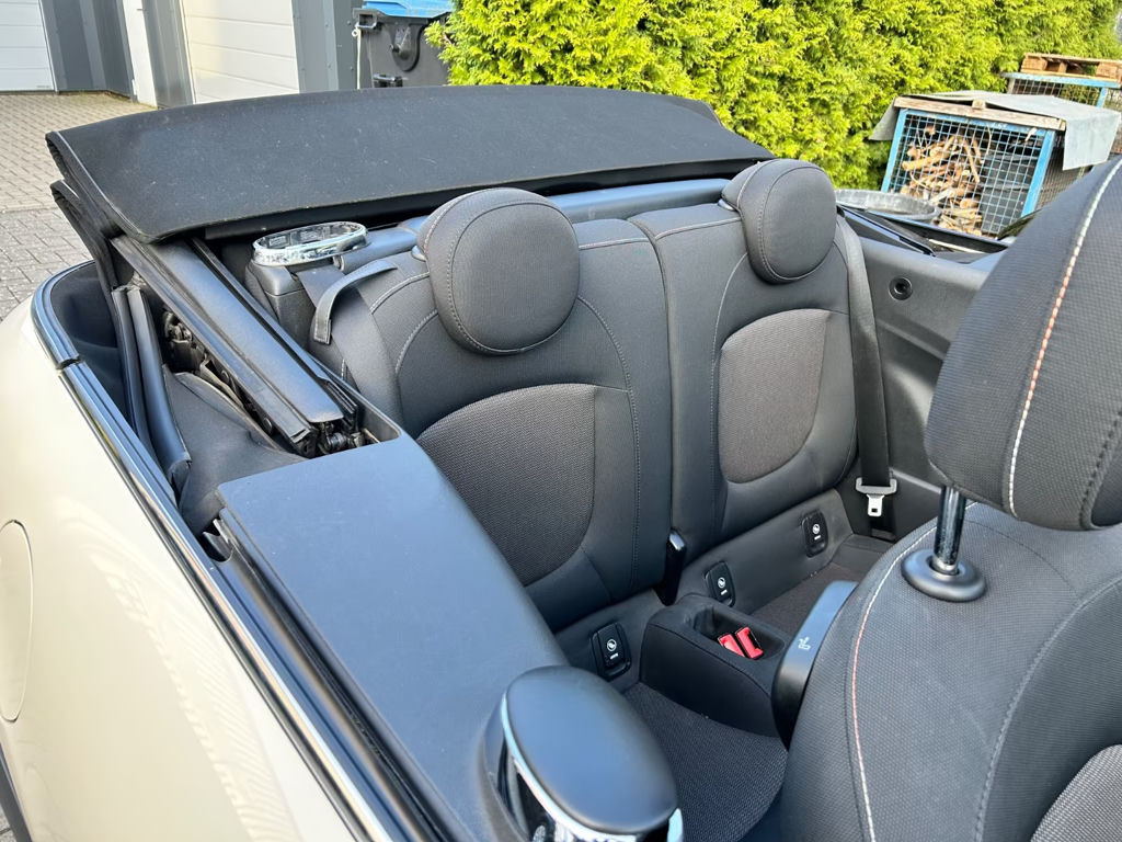 Mini Cooper Cabrio