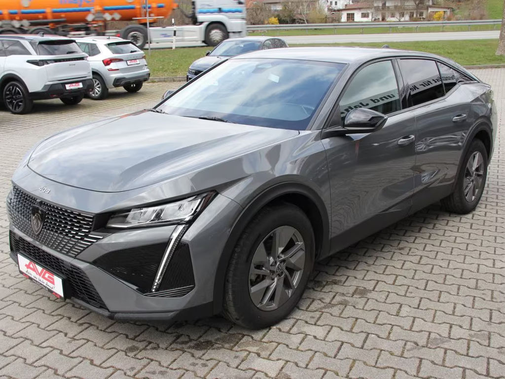 Peugeot 408