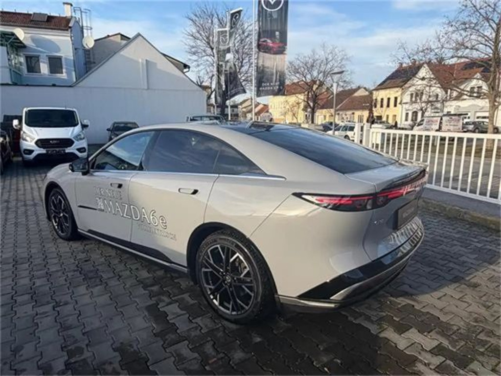 Mazda 6e