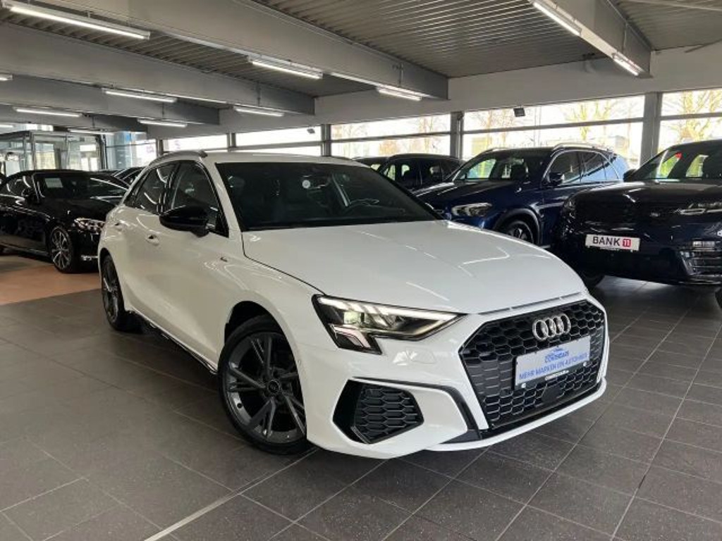 Audi A3 2024 Benzine
