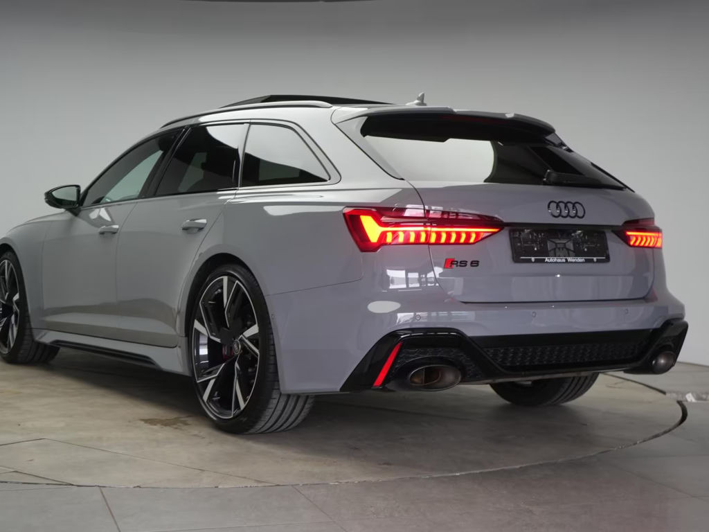 Audi RS6
