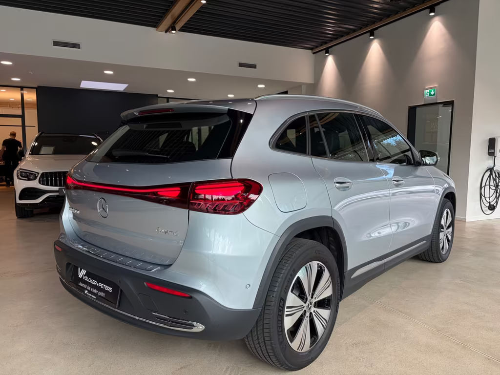 Mercedes-Benz EQA