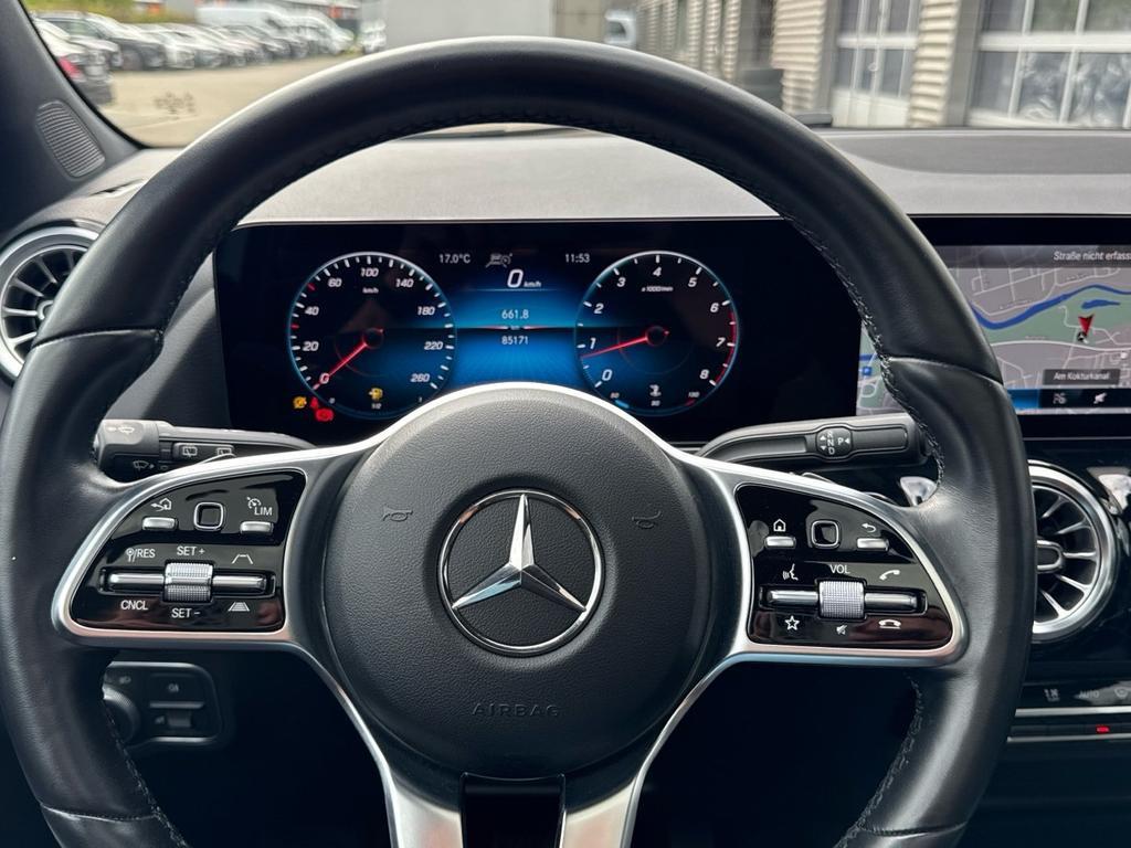 Mercedes-Benz GLA-Klasse