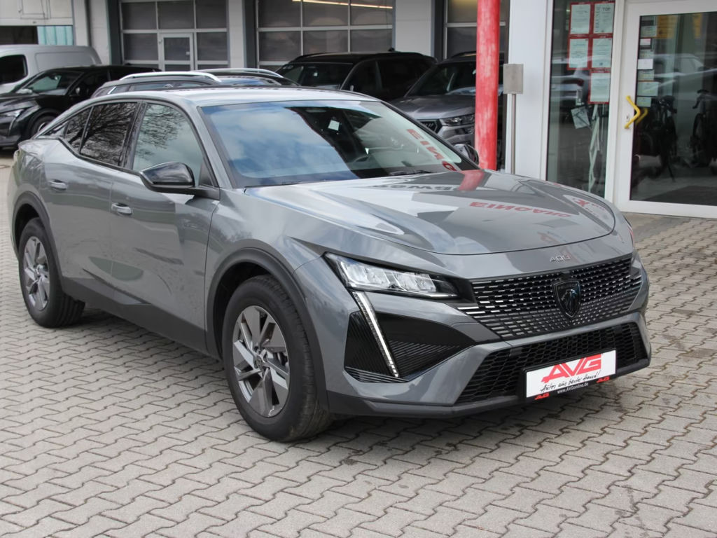 Peugeot 408 2025 Benzine