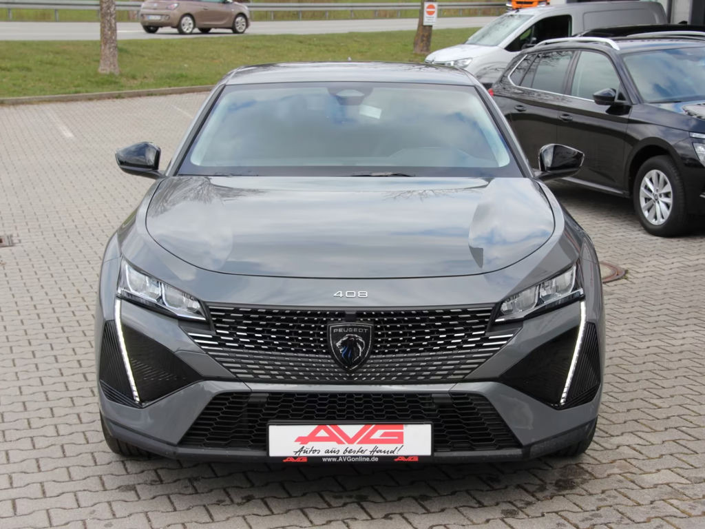 Peugeot 408