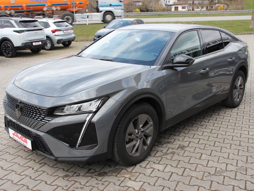 Peugeot 408