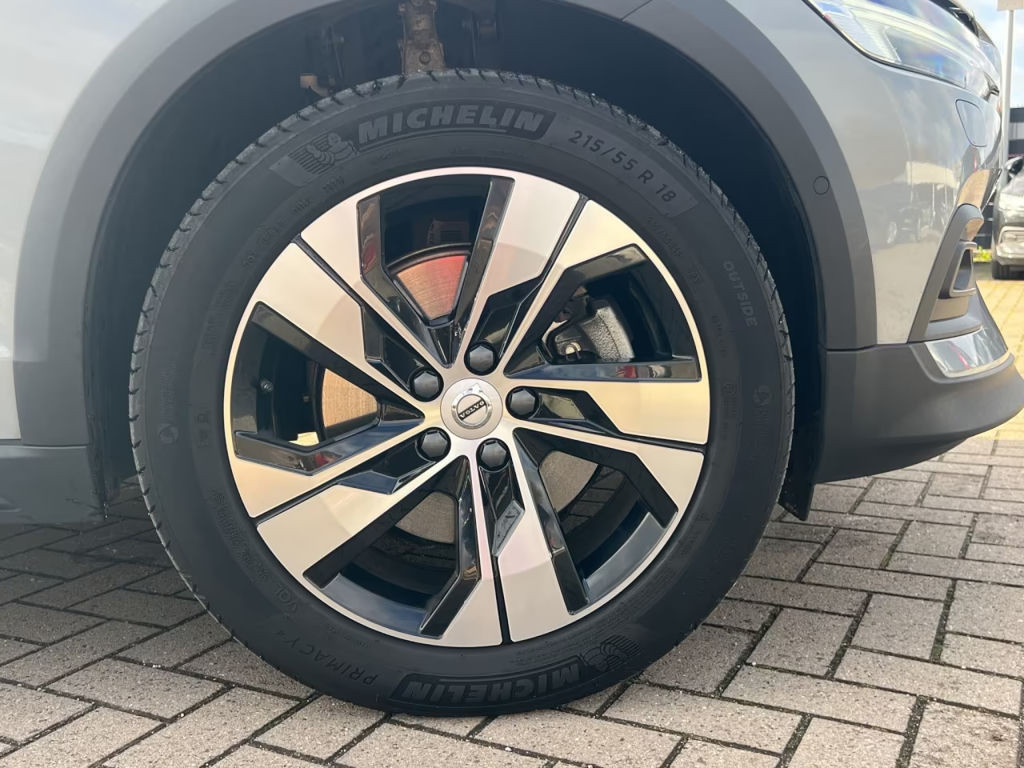 Volvo V60 Cross Country