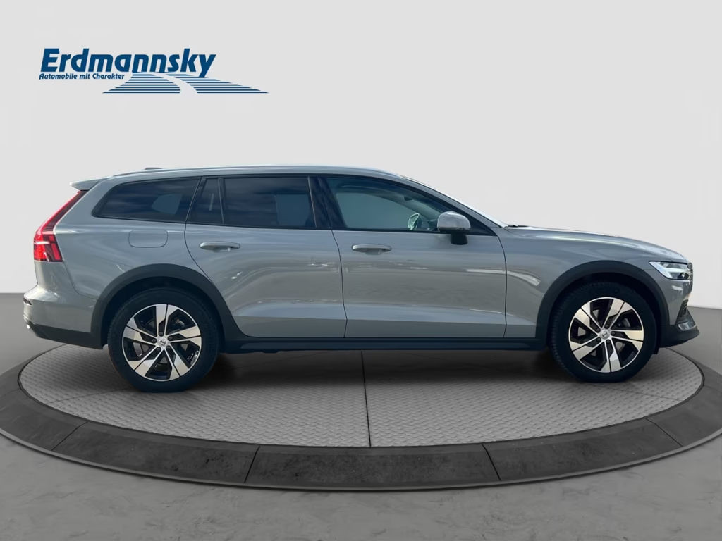 Volvo V60 Cross Country
